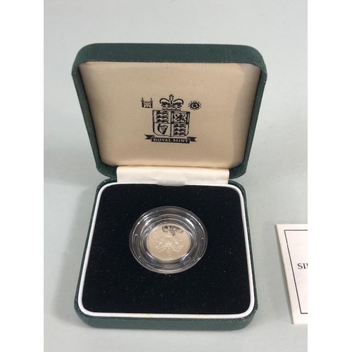 53 - Coins, Group of British Royal Mint silver proof coins, 1993 Silver Proof one pound coin in case with... 