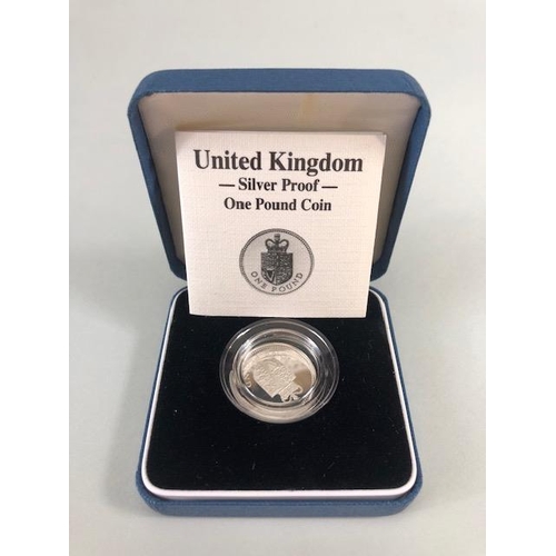 53 - Coins, Group of British Royal Mint silver proof coins, 1993 Silver Proof one pound coin in case with... 