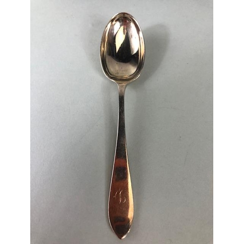 56 - Antique silver, cased set of English hallmarked teaspoons, Sheffield 1918, approximately 80.8g