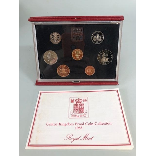 60 - Coins, group of Royal Mint United Kingdom Proof Coin collections, all in original cases with certifi... 