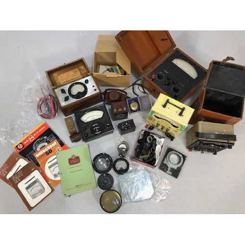 176 - Vintage Scientific and photographic equipment, to include Air Ministry marked camera lenses, several... 