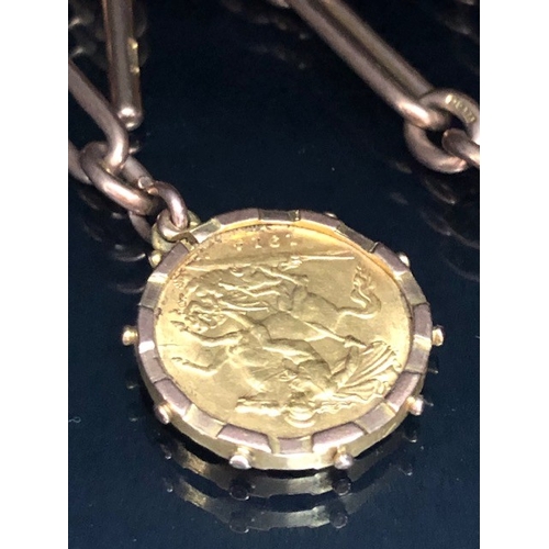 18 - Antique Jewellery, 9ct gold hallmarked open link watch chain with 1914 George V half sovereign in a ... 