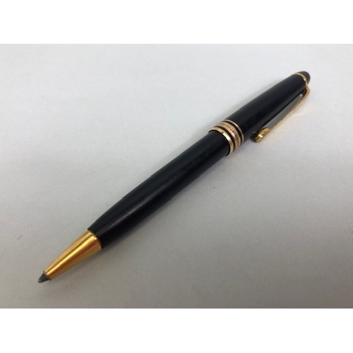 190 - Vintage pens, Montblanc Meisterstuck classique ballpoint pen in black