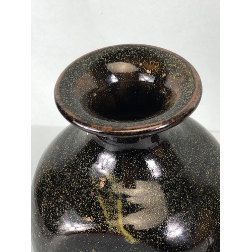 204 - Studio Art Pottery, oriental style dark speckle glaze vase approximately 25cm high, along with a squ... 