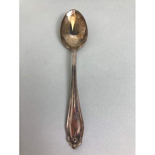 39 - Set of six silver Sheffield hallmarked silver spoons in presentation case (approx 72g) by maker Fran... 