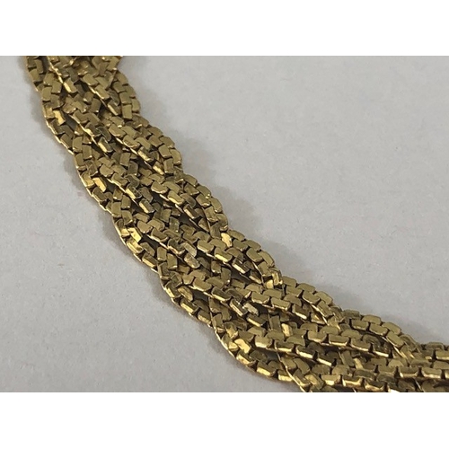 14 - 18ct Gold twist design bracelet A/F approx 19cm in length and 9.6g