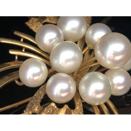 17 - 14ct Gold and pearl floral spray brooch with ten raised pearls and texture to some gold petals appro... 