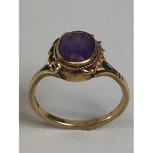 39 - 9ct Gold ring A/F (damage to decorative mount) size approx 'O'
