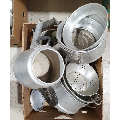 26 - A box of pans and other metal ware. No in house shipping. Please arrange collection or a shipper.