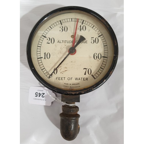 245 - A vintage altitude gauge, diameter 4.75