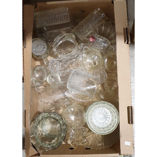 54 - A box of glass ware. No in house shipping. Please arrange your own collection or packing and shippin... 