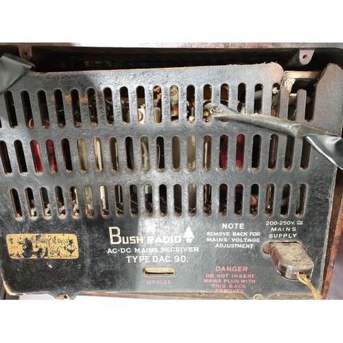 3 - A vintage Bush Bakelite radio. No in house shipping.  Please arrange collection or your own packer a... 