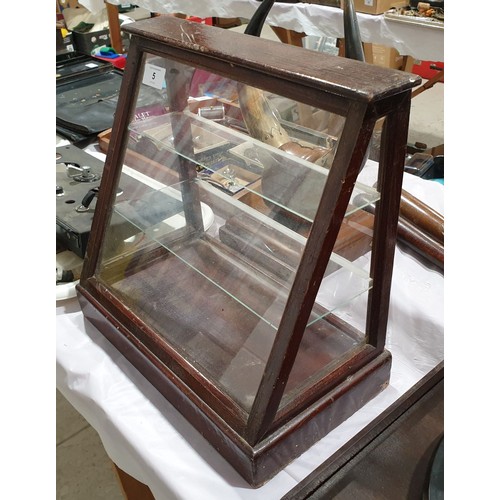 5 - A vintage shop display unit, width 35