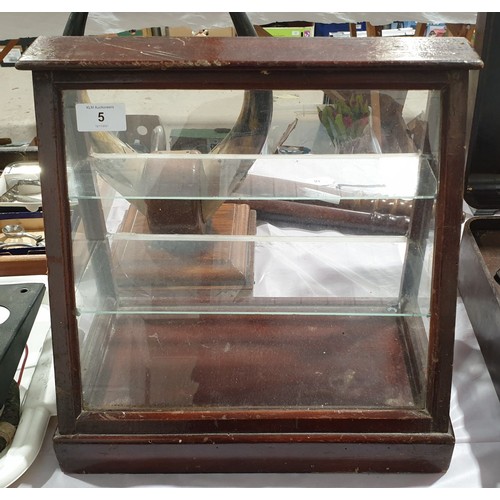 5 - A vintage shop display unit, width 35