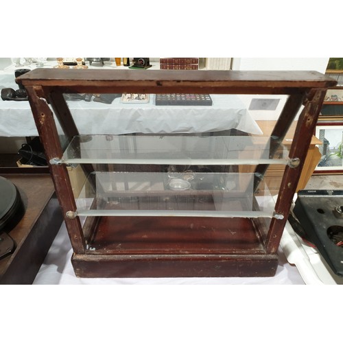 5 - A vintage shop display unit, width 35
