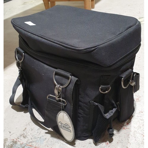 26 - A Roebuck bag.

UK shipping £14.