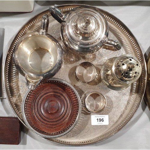196 - Metal ware including the tray.

UK shipping £14.