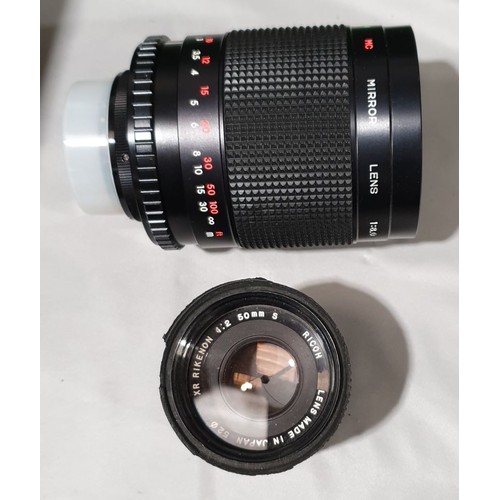 552 - A Centon Mirror lens together with a Ricoh XR Rikenon 50mm lens.

UK shipping £14.