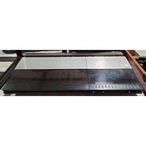 3 - A vintage Bang & Olufsen Beocenter 2100 hi-fi. No Shipping. Arrange collection or your own packer an... 