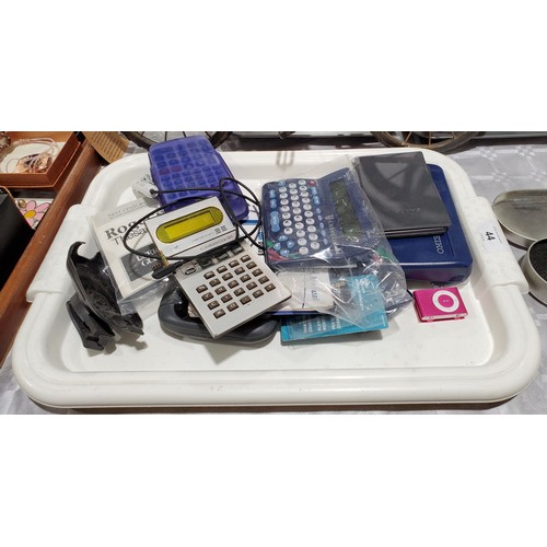 44 - A selection of vintage and later calculators.

UK shipping £14.
