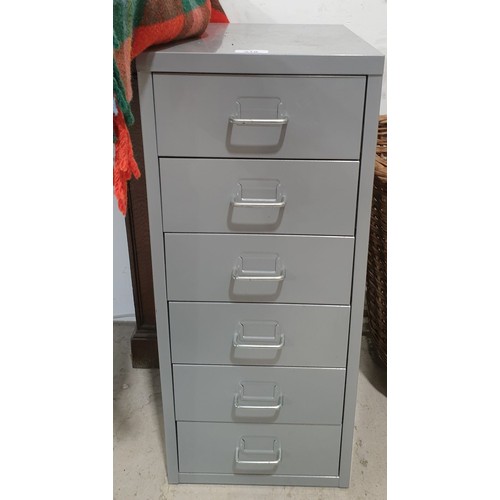 218 - A six heights metal filing drawer unit, height 26