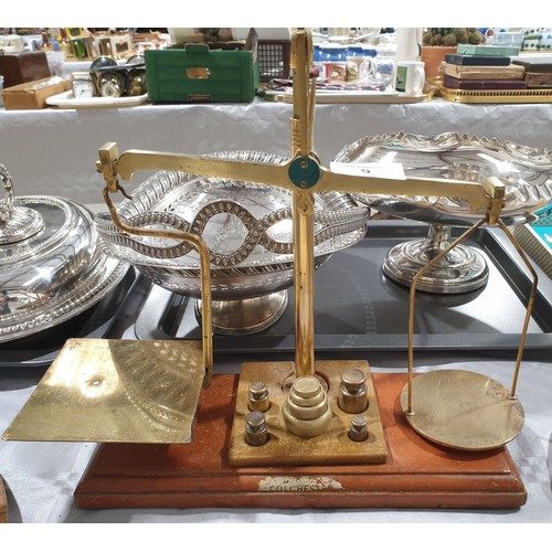 9 - A set of antique postal scales. UK shipping £14.
