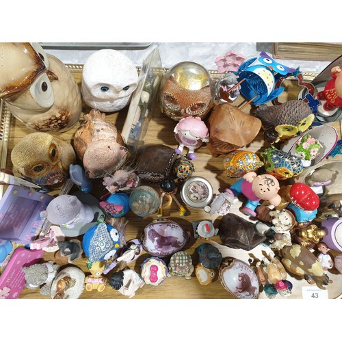 43 - A selection of ornaments including owls. No shipping. Arrange collection or your own packer and ship... 