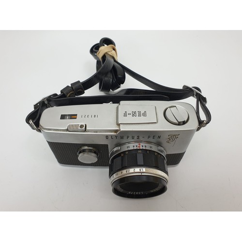 163 - A vintage Olympus Pen F camera. UK shipping £14.