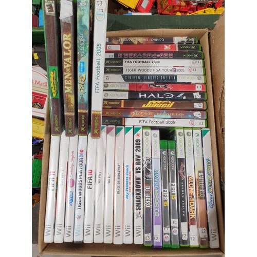 432 - A box of Wii and Xbox games. UK shipping £14.