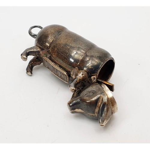 278 - A 925 silver vesta case in the form of a pig, length 2