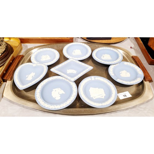 16 - Eight Wedgewood Blue Jasper trinket dishes. No shipping. Arrange collection or your own packer and s... 