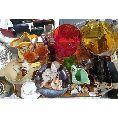 38 - A selection of glass and ceramics including Royal Winton and Shelley. No shipping. Arrange collectio... 