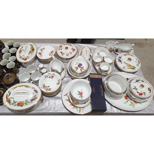 45 - A selection of Royal Worcester 