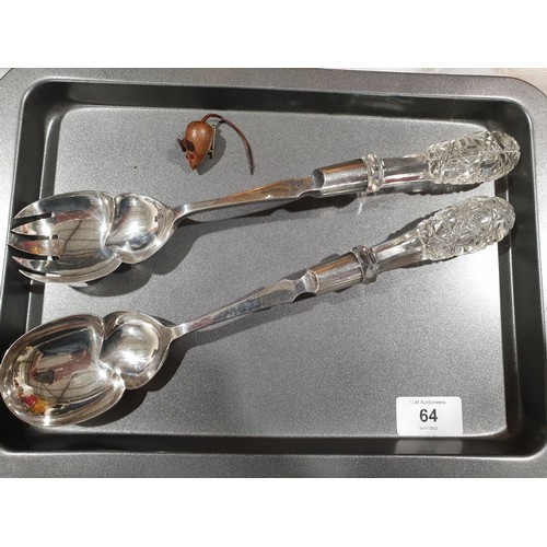 64 - A pair of vintage cut glass and silver plate servers together with a vintage mouse brooch. UK shippi... 