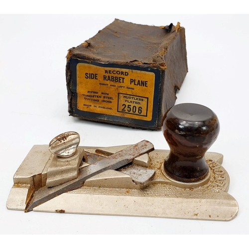 201 - A vintage Record Side Rabbet Plane with box. UK shipping £14.