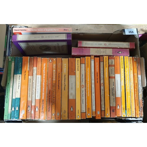 264 - A selection of vintage Penguin paperback books. UK shipping £14.