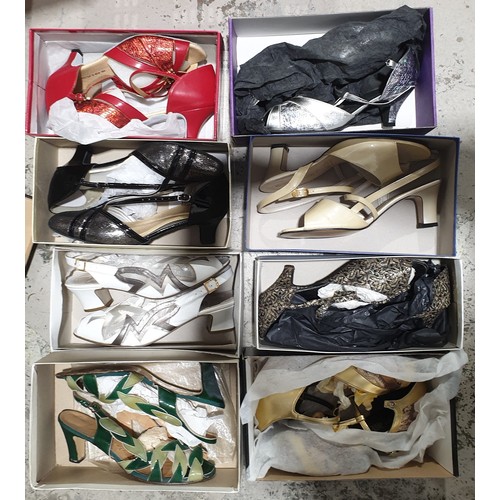 59 - A box of new and used specialist dancing slippers / shoes. UK shipping £14.