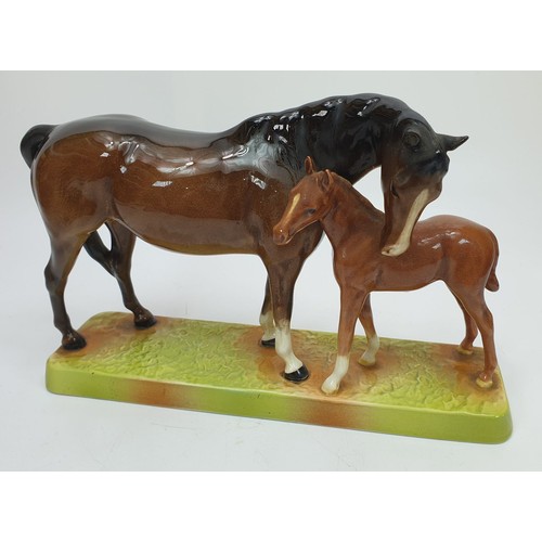 242 - A Beswick model of a horse and foal, 1811, length 10