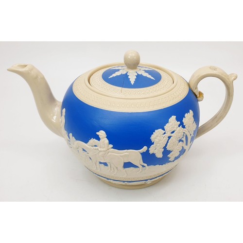 268 - An antique Copeland Spode Jasper teapot, A/F, height 4.75