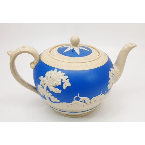 268 - An antique Copeland Spode Jasper teapot, A/F, height 4.75