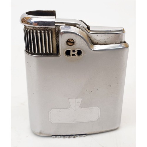 330 - A vintage Ronson Whirlwind lighter produced between 1941-1956 with retractable wind shield. UK shipp... 