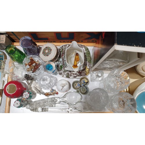 425 - A boxed crystal decanter, other glassware and assorted. No shipping. Arrange collection or your own ... 