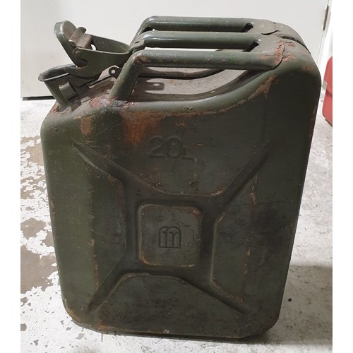 478 - A twenty litre jerry can. No shipping. Arrange collection or your own packer and shipper, please.