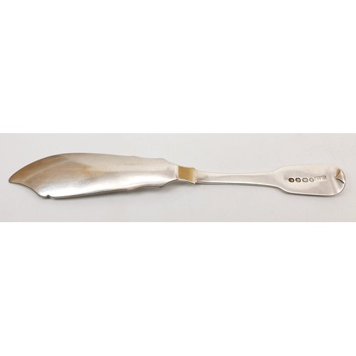 141 - A hallmarked silver fiddle pattern butter knife by William Bateman, London 1829, 39g. UK shipping £1... 