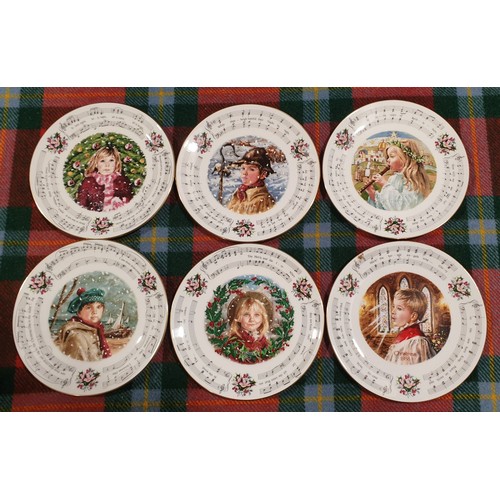 48 - Six Royal Doulton 1980s Christmas plates. No shipping. Arrange collection or your own packer and shi... 