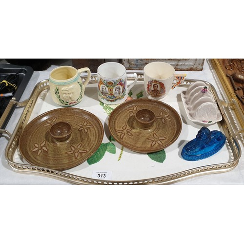 313 - A selection of ceramics and glass including a Crown Devon toast rack. No shipping. Arrange collectio... 