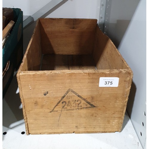 375 - A vintage Guernsey tomato wooden crate, length 14.75