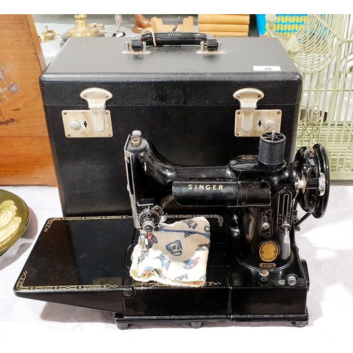 20 - A Singer 222K sewing machine. No shipping. Arrange collection or your own packer and shipper, please... 