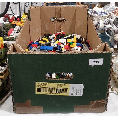 235 - A box of Lego. UK shipping £14.