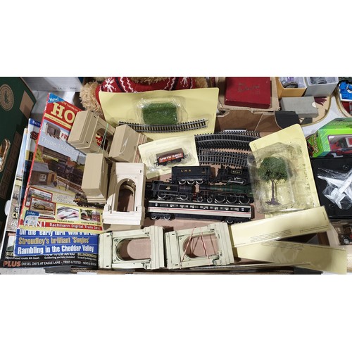 241 - A selection of 00 gauge railway including four engines. UK shipping £14.